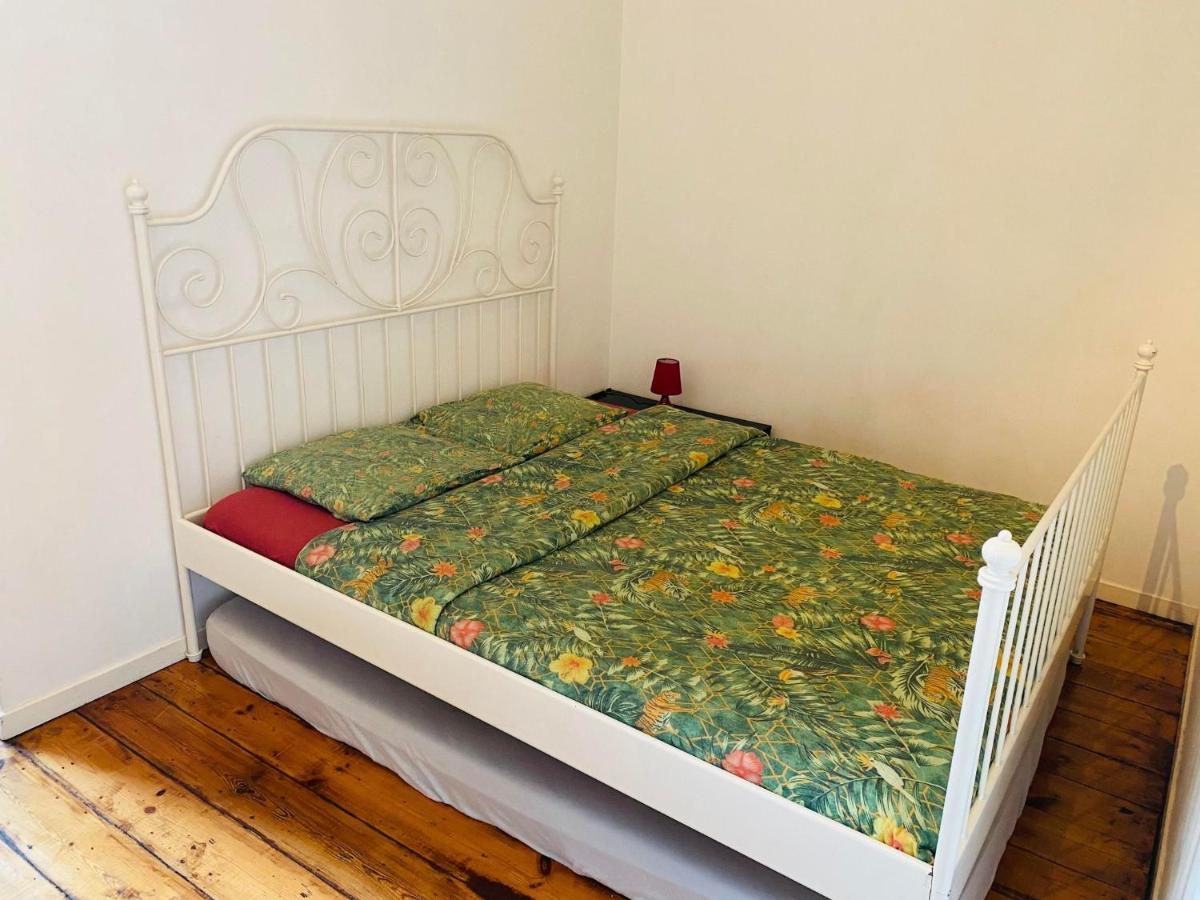 Appartement T2 Sur La Place Du Marche De Wazemmes Lille Zewnętrze zdjęcie